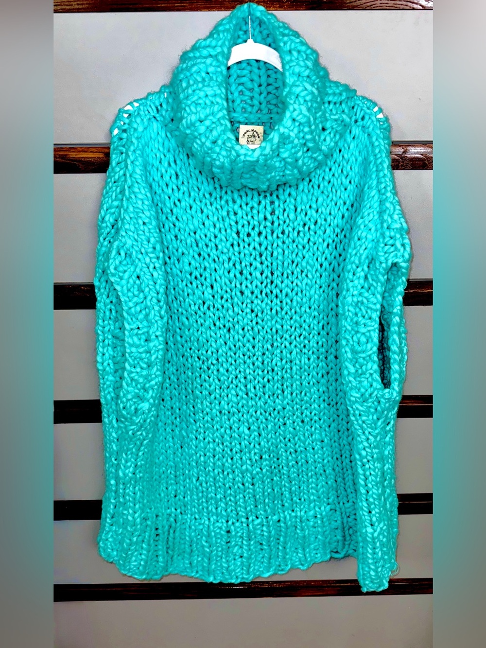 Free People x Loopy Mango π $698 Merino Wool Poncho π¦ Turquoise One Size πΎ NWOT - Picture 4 of 7